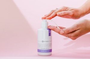 9 La mejor crema de manos para las arrugas y las manos secas envejecidas 1